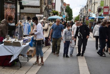 neuilly-plaisance_les_samedis_centre_ville_anime 23